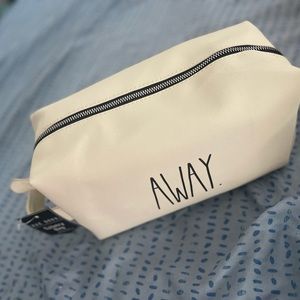 Rae Dunn travel bag